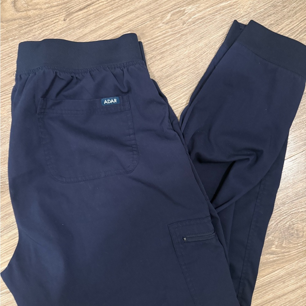 Women’s Adar Scrub Set